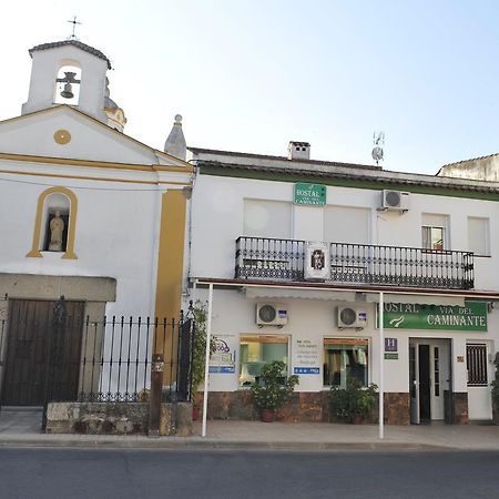 Hostal Via Del Caminante Madrigalejo Exterior photo